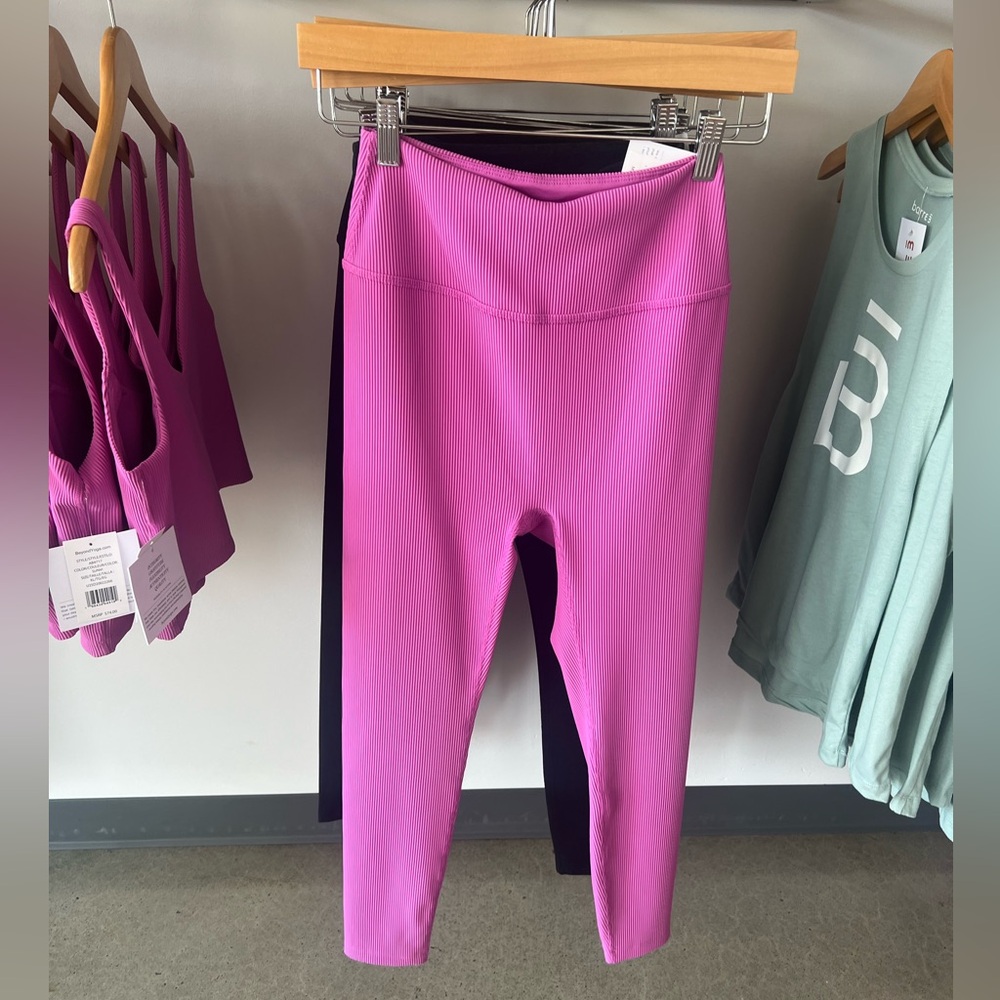 Beyond Yoga Ribbed Leggings